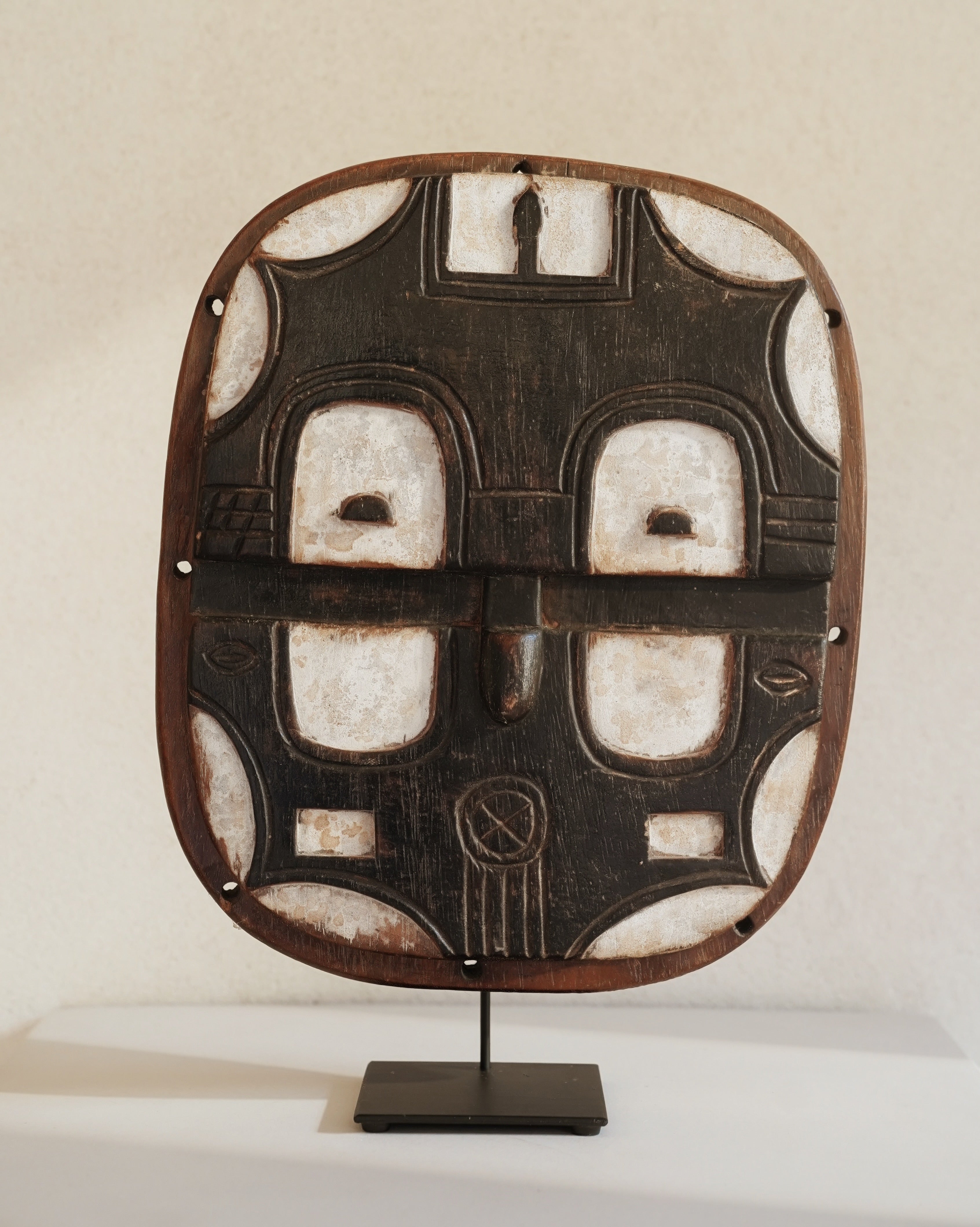 Teke Mask