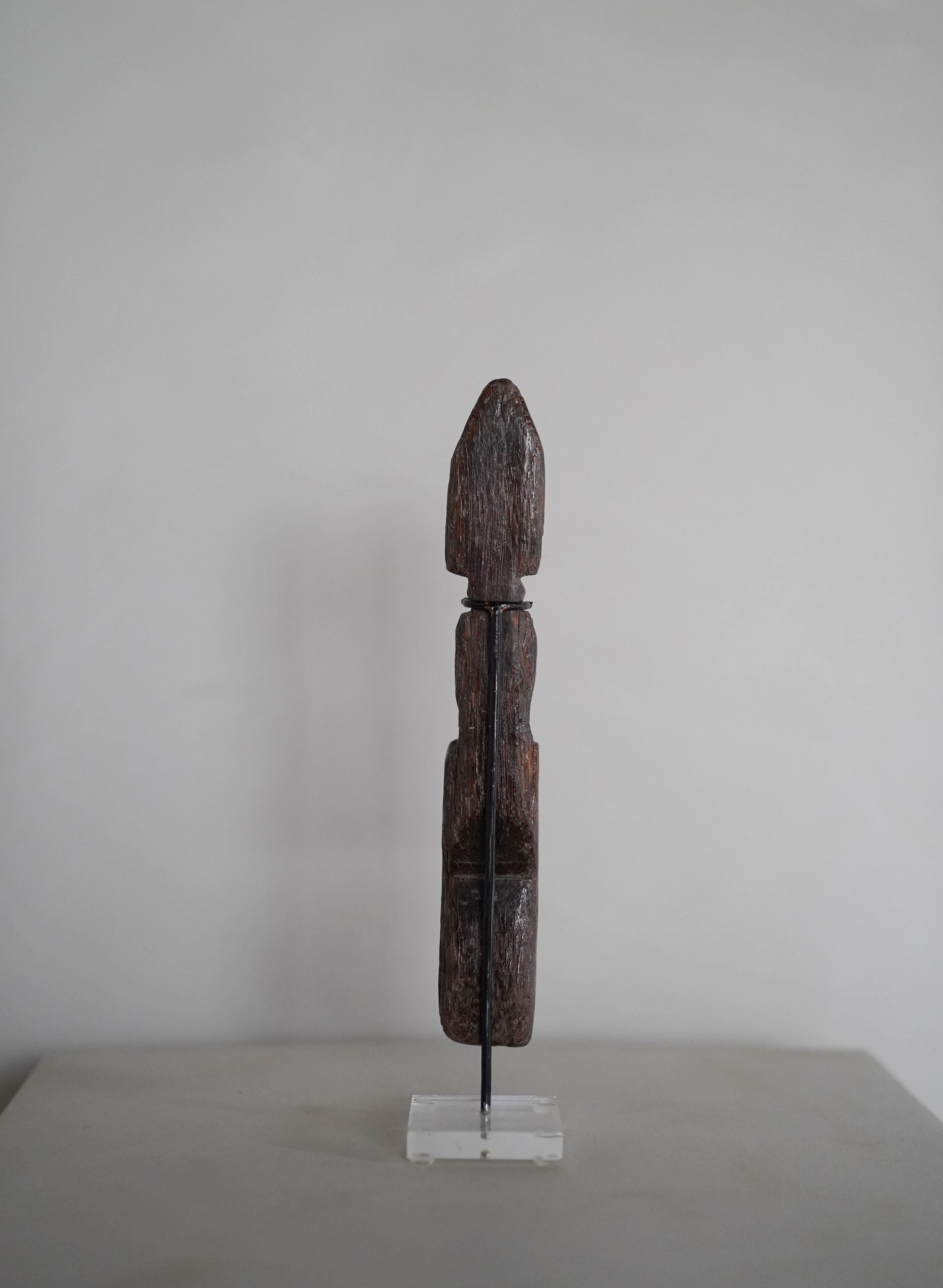 Carved Figure 03