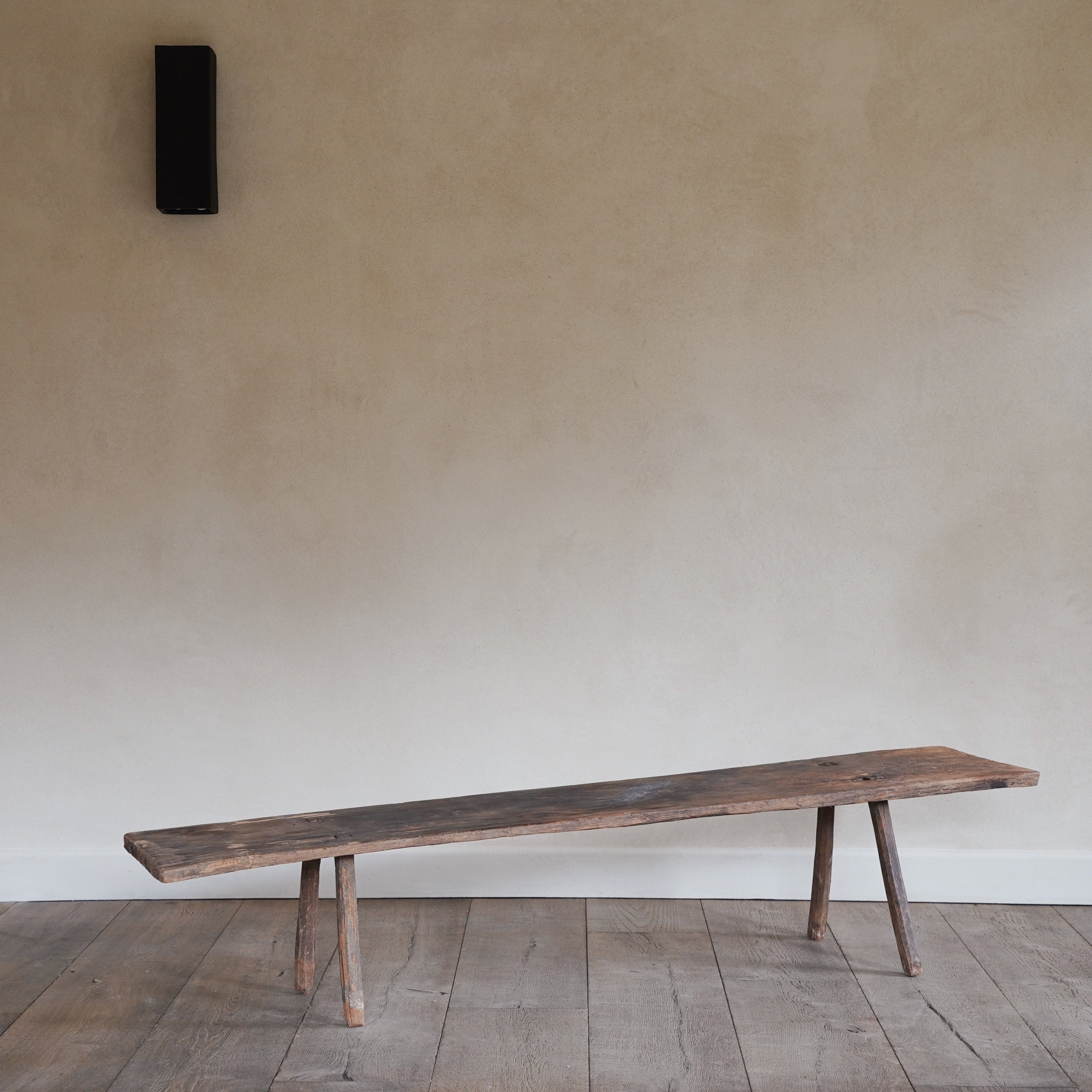 Wabi Sabi Bench 01