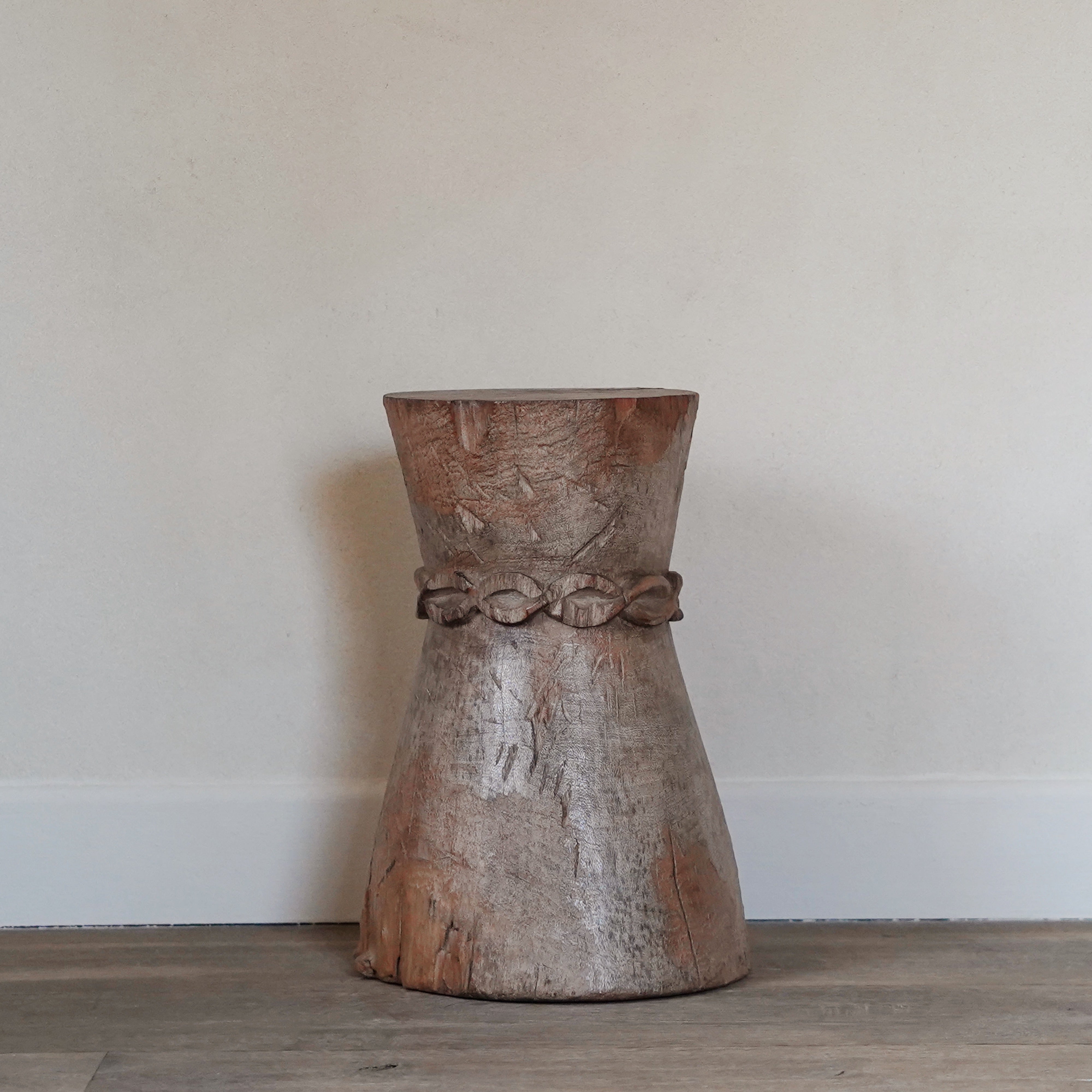 Tonga Mortar Stool 22