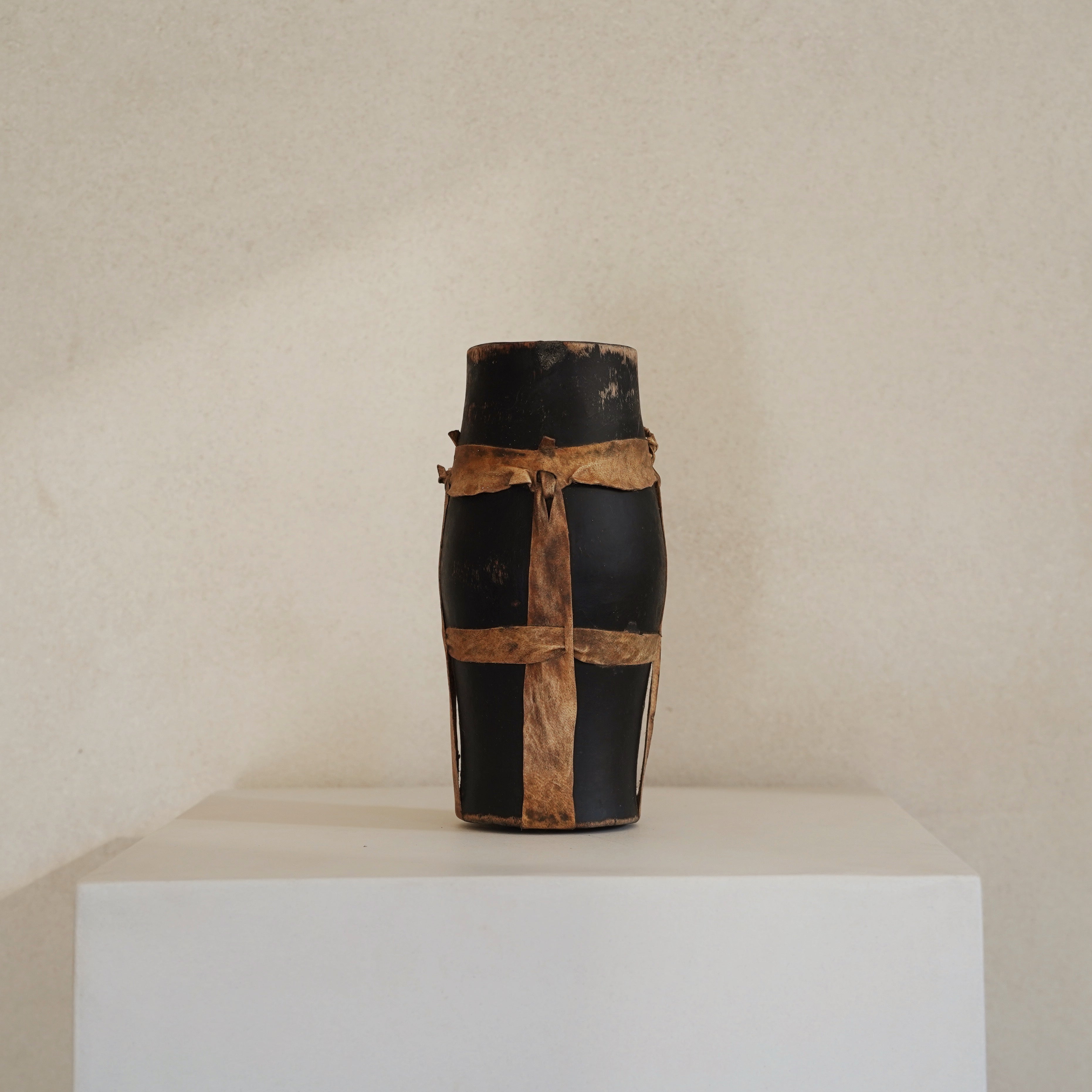 Karamajong Container 01