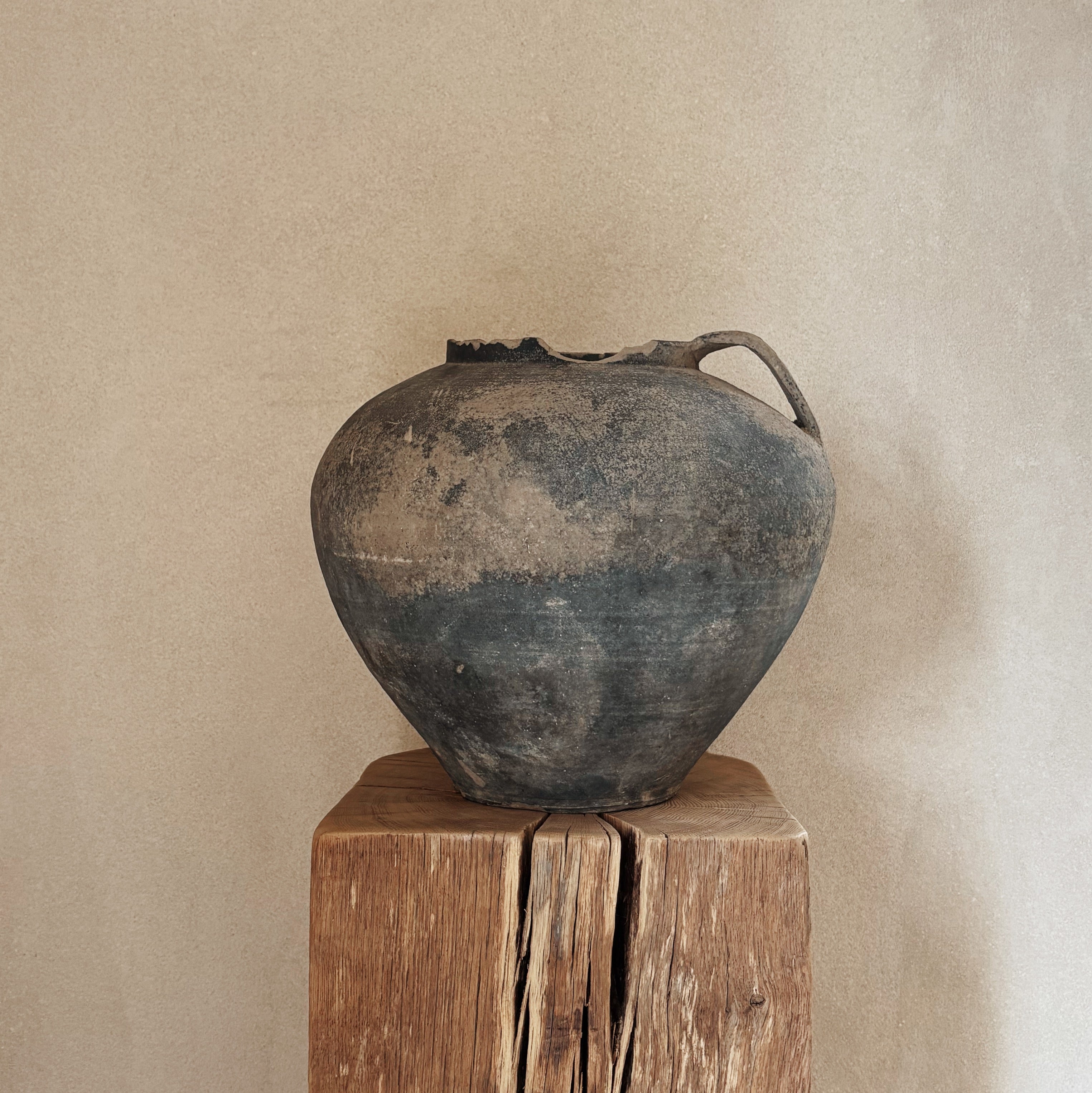 Antique Pottery 08