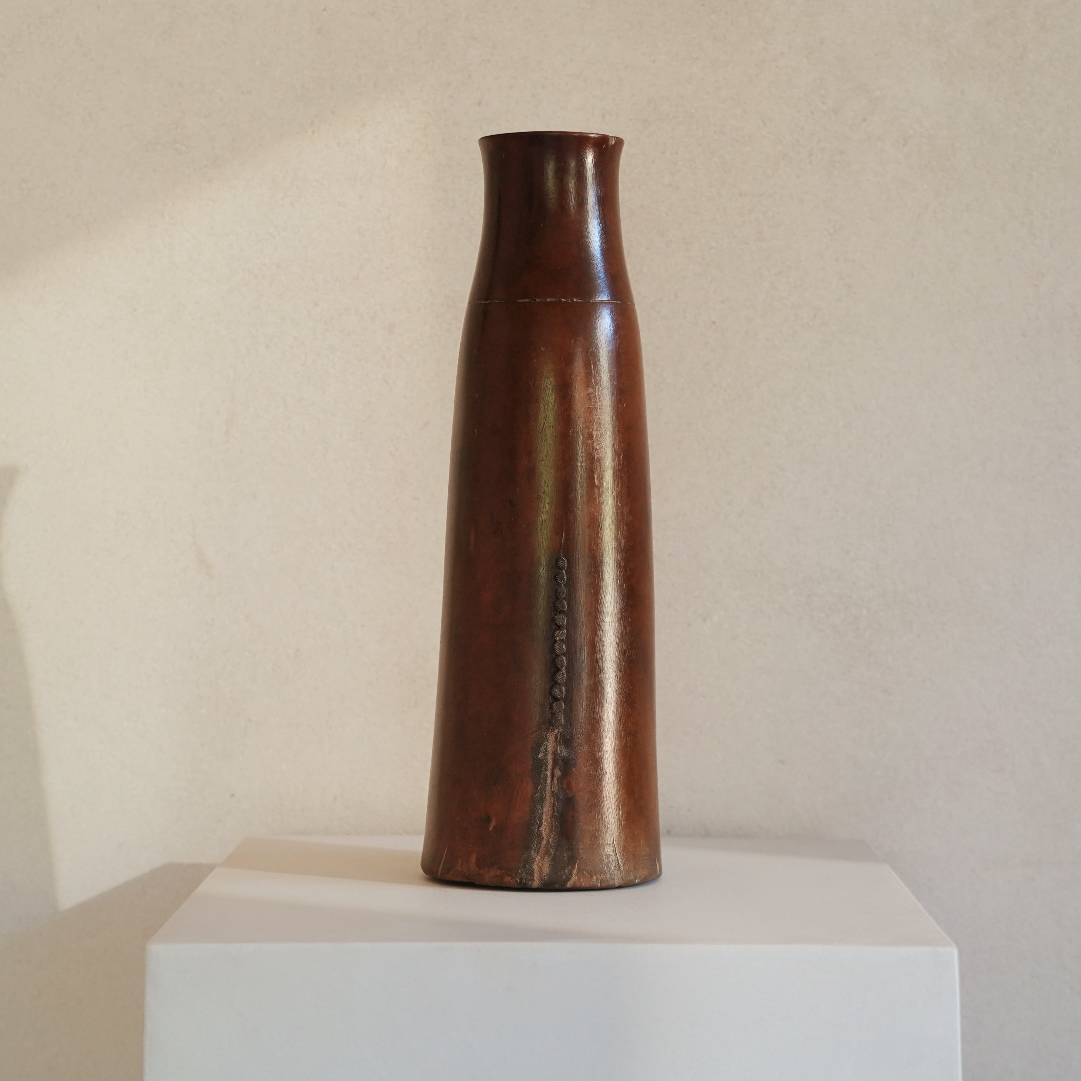Tutsi Vessel 13