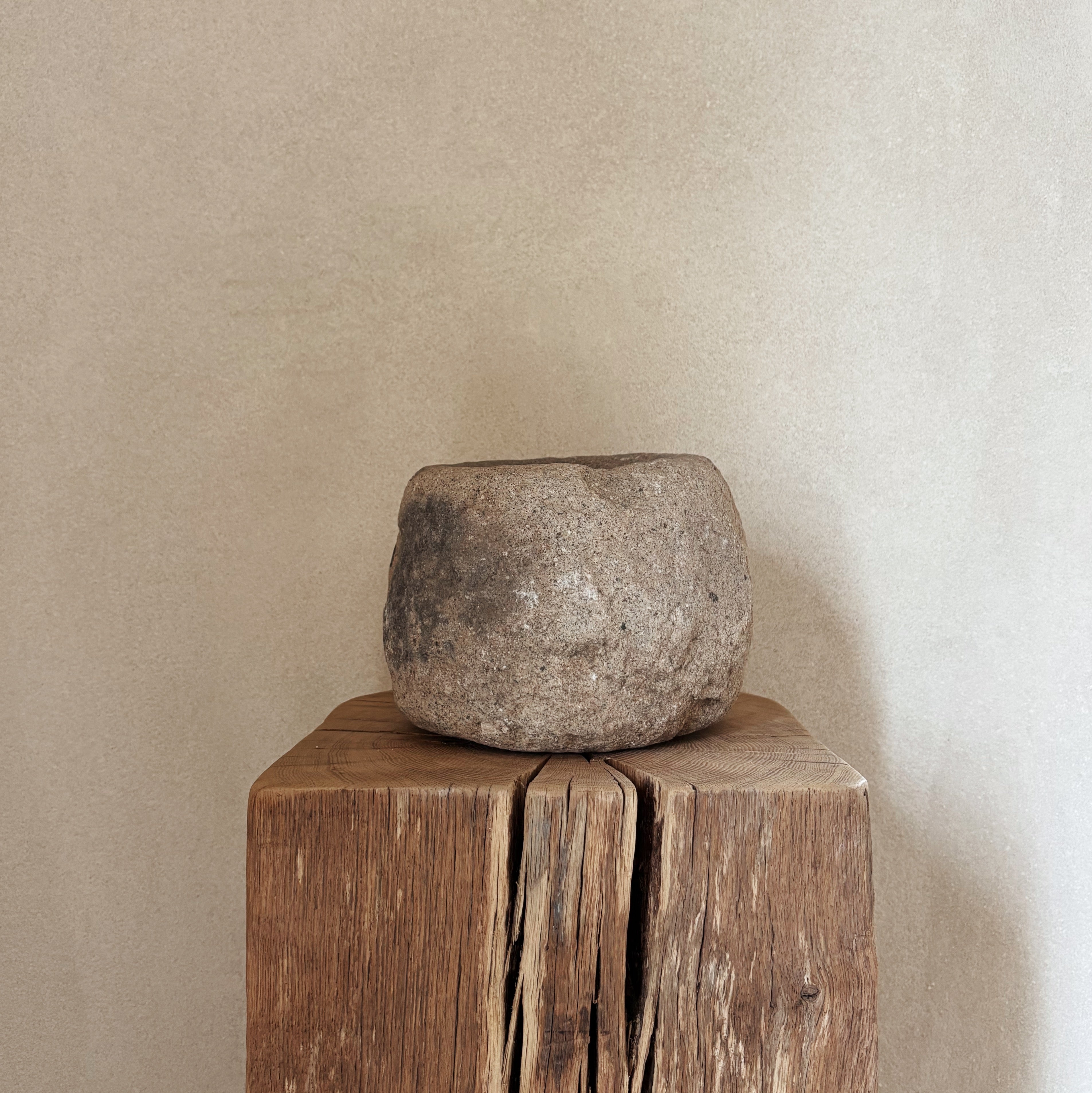 Stone Mortar 09