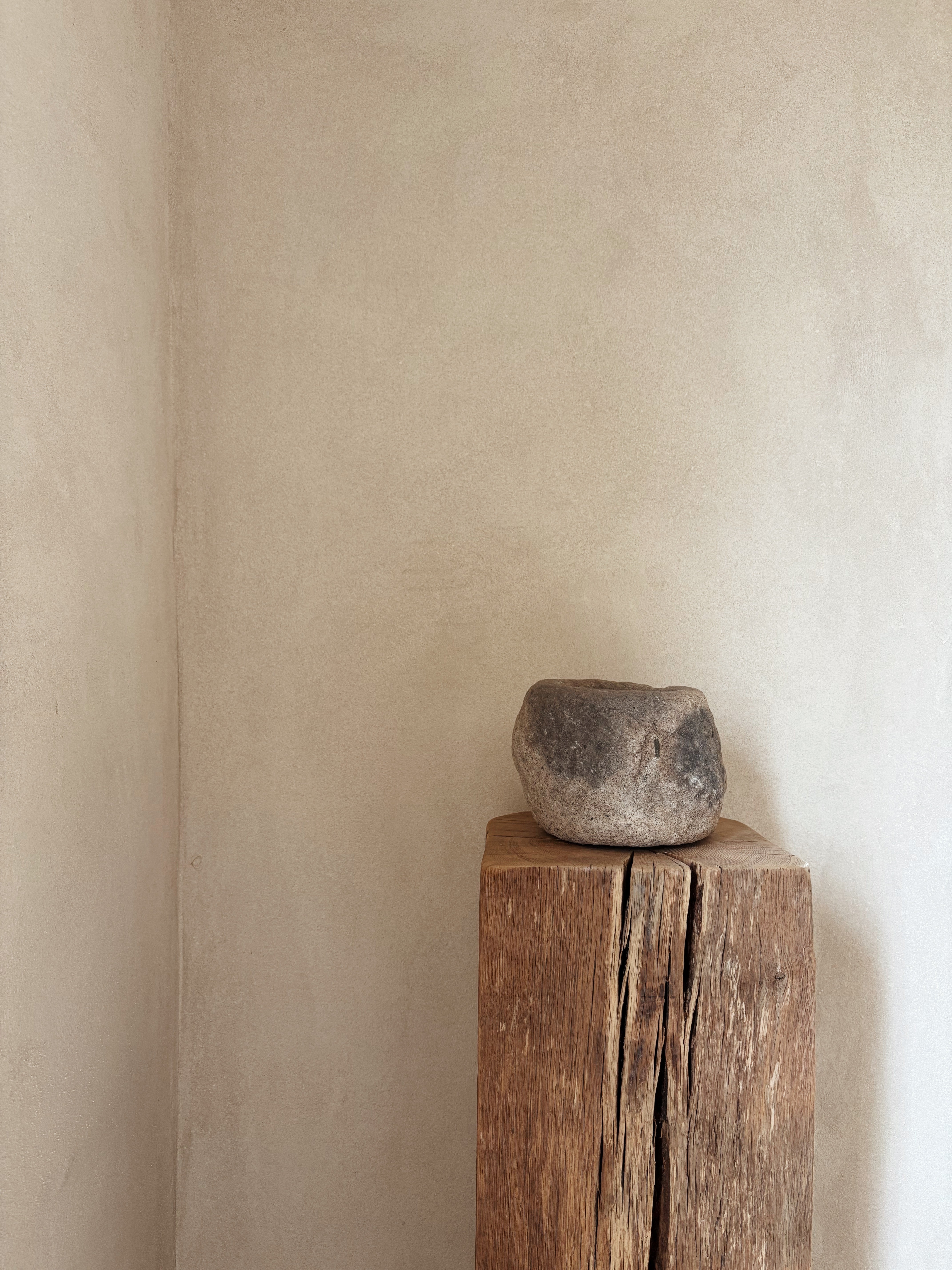 Stone Mortar 09