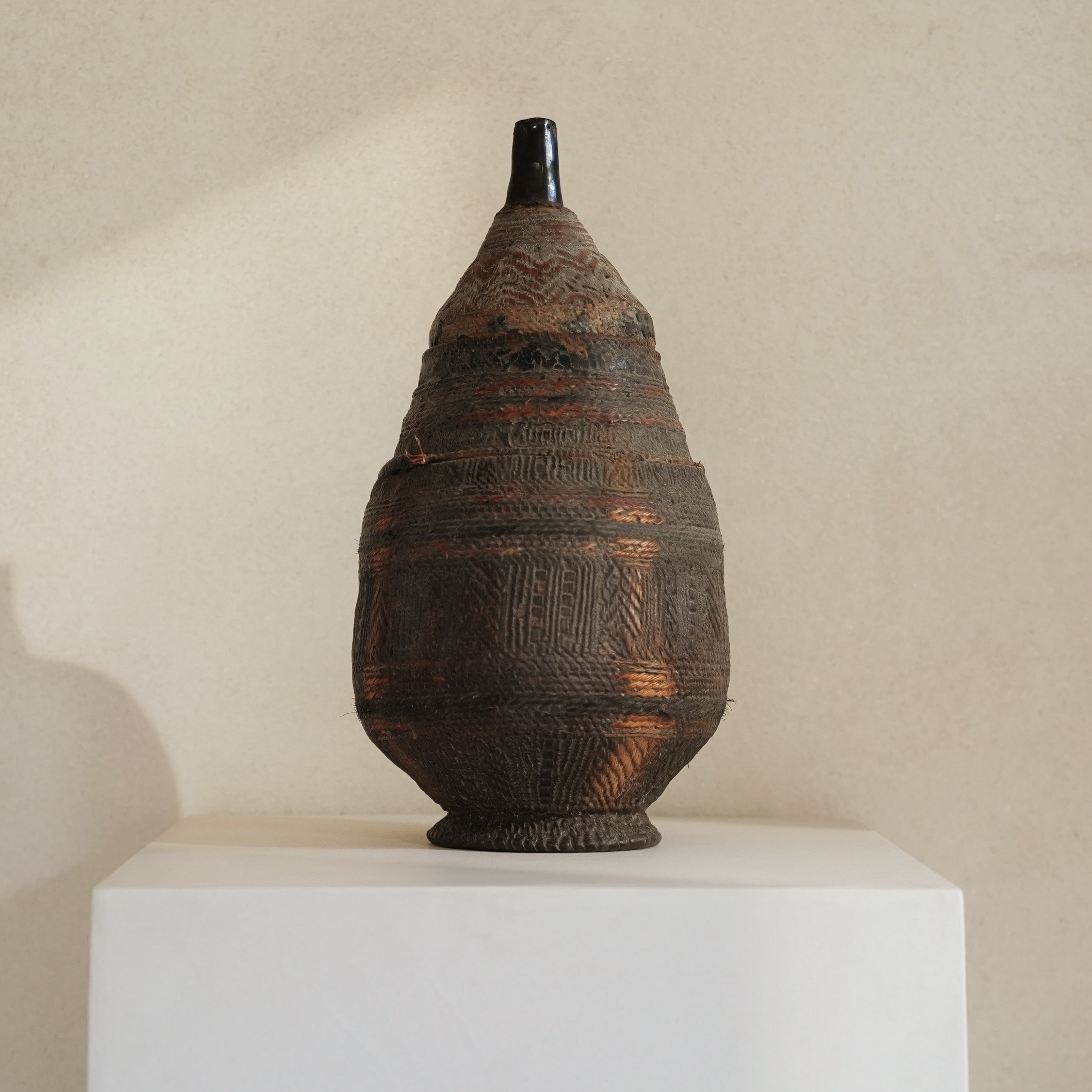 Borana Container