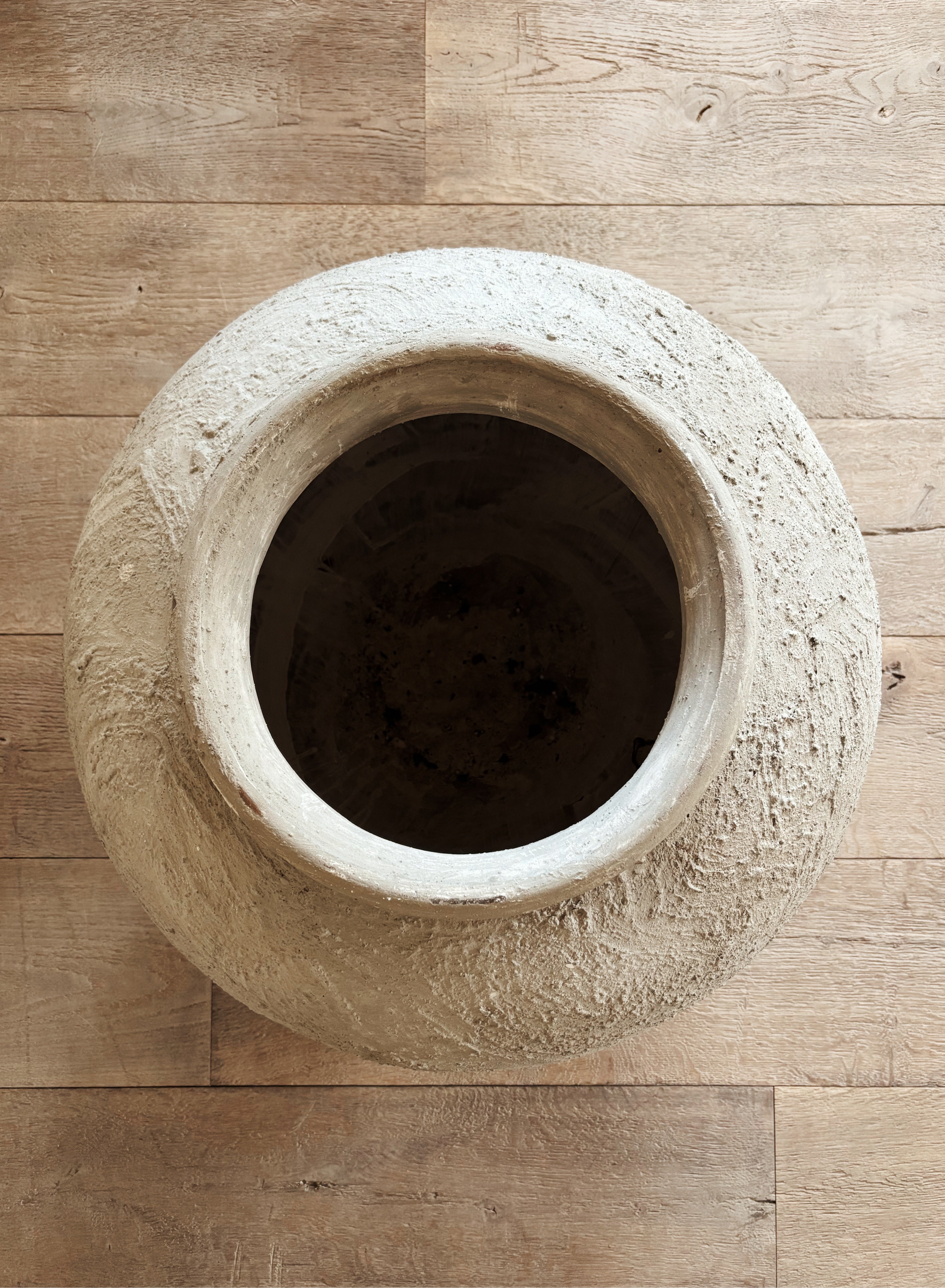Water Pot 03
