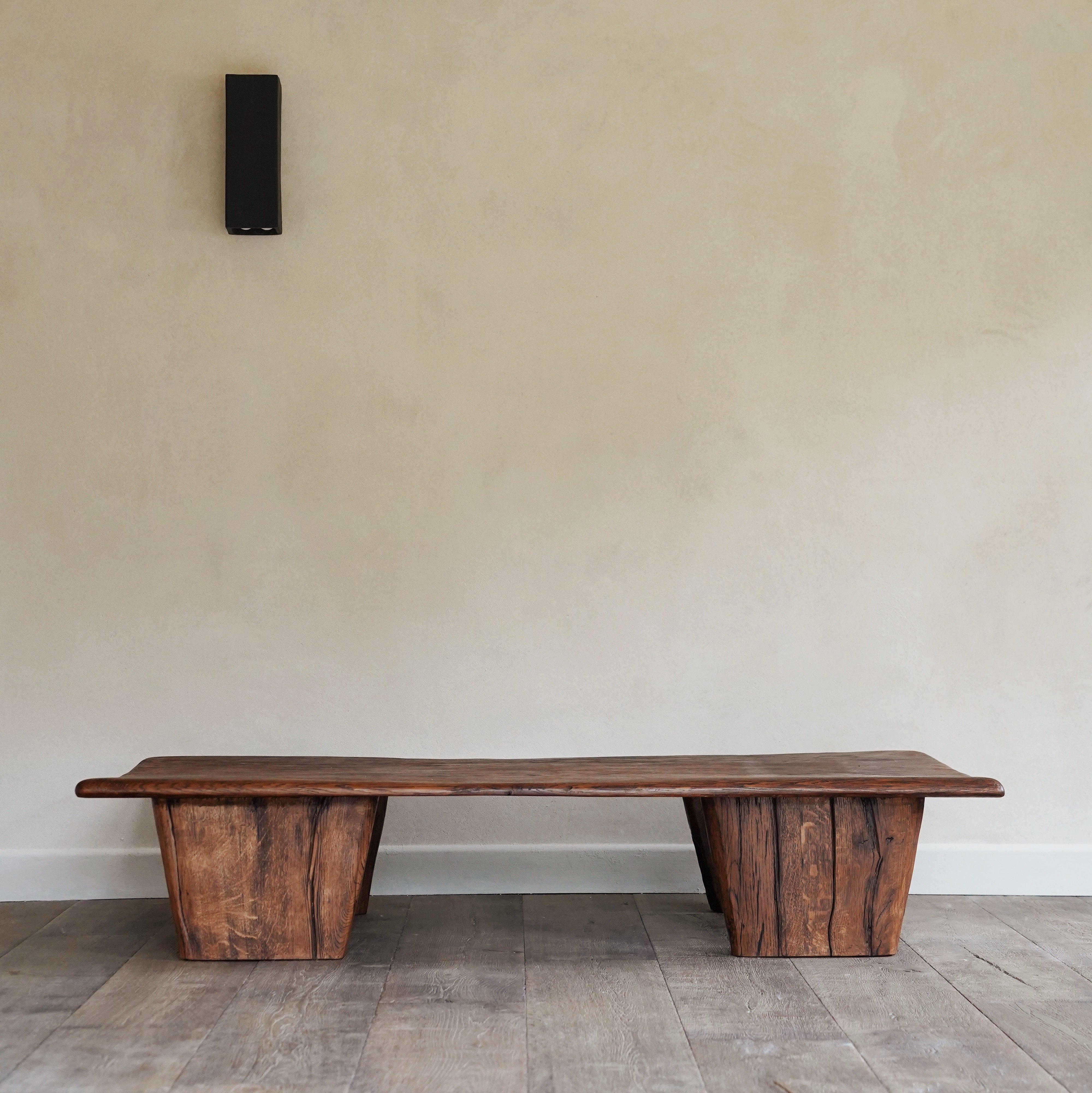 Rowen Table