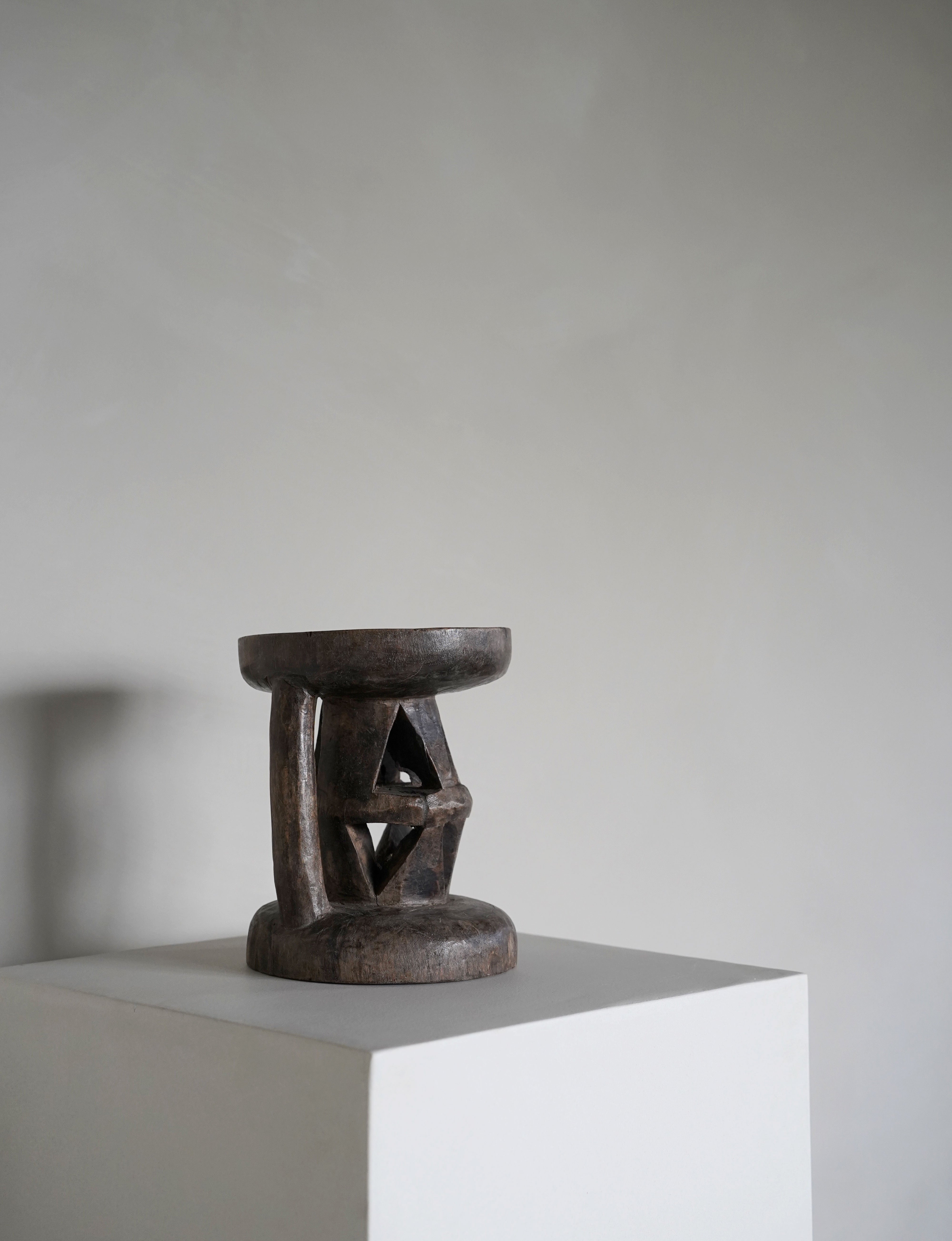 Tonga Stool Ornament