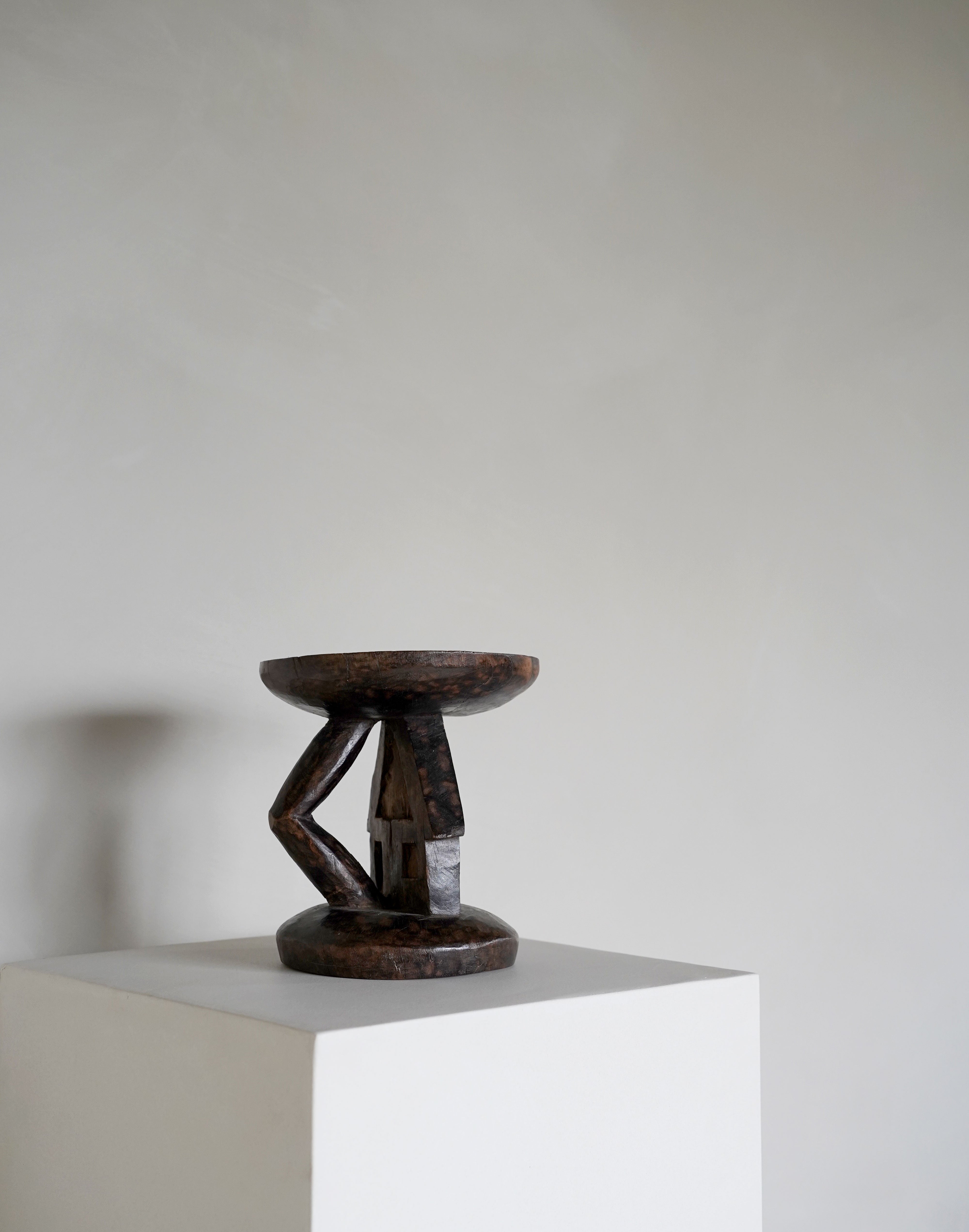 Tonga Stool Ornament