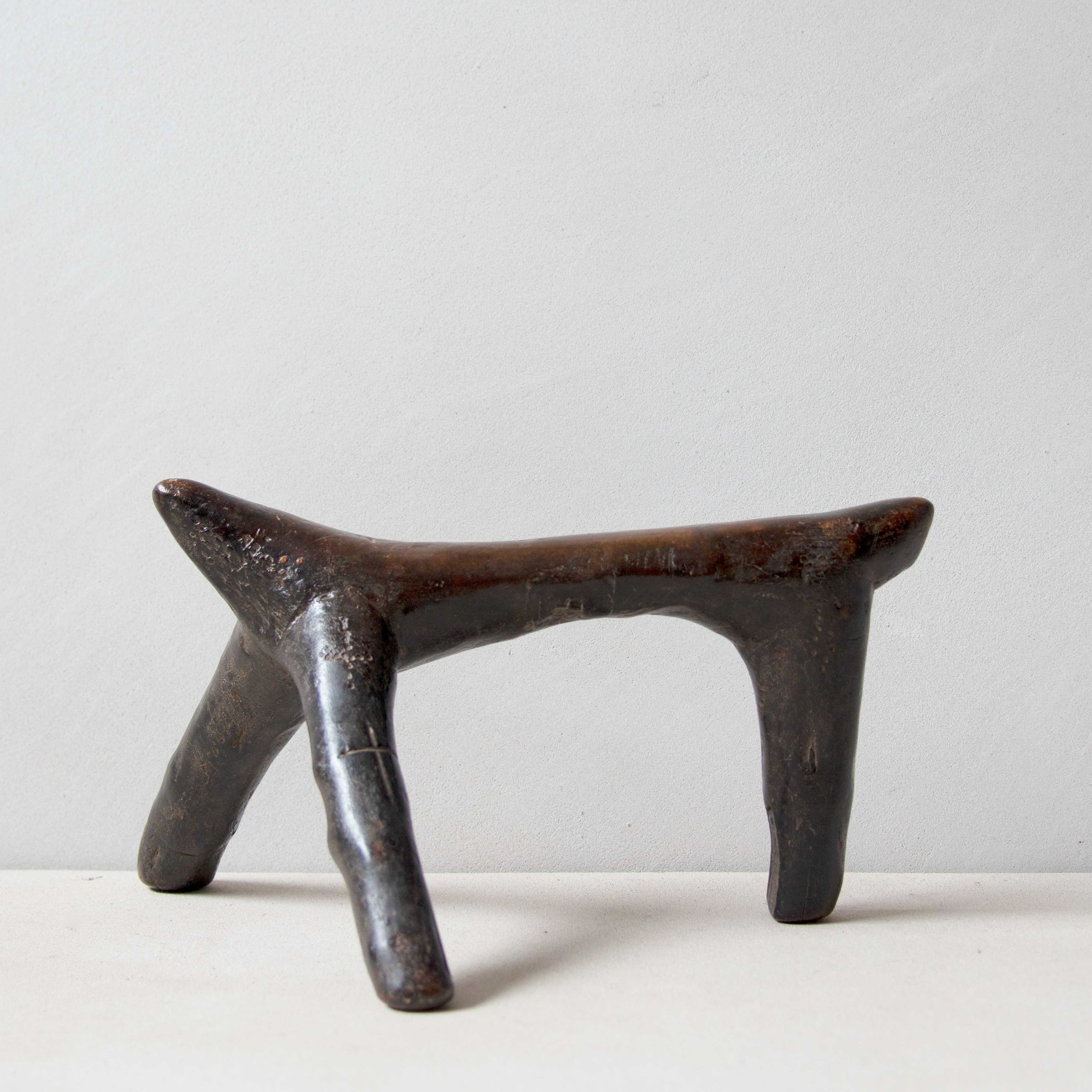 Karamajong Headrest