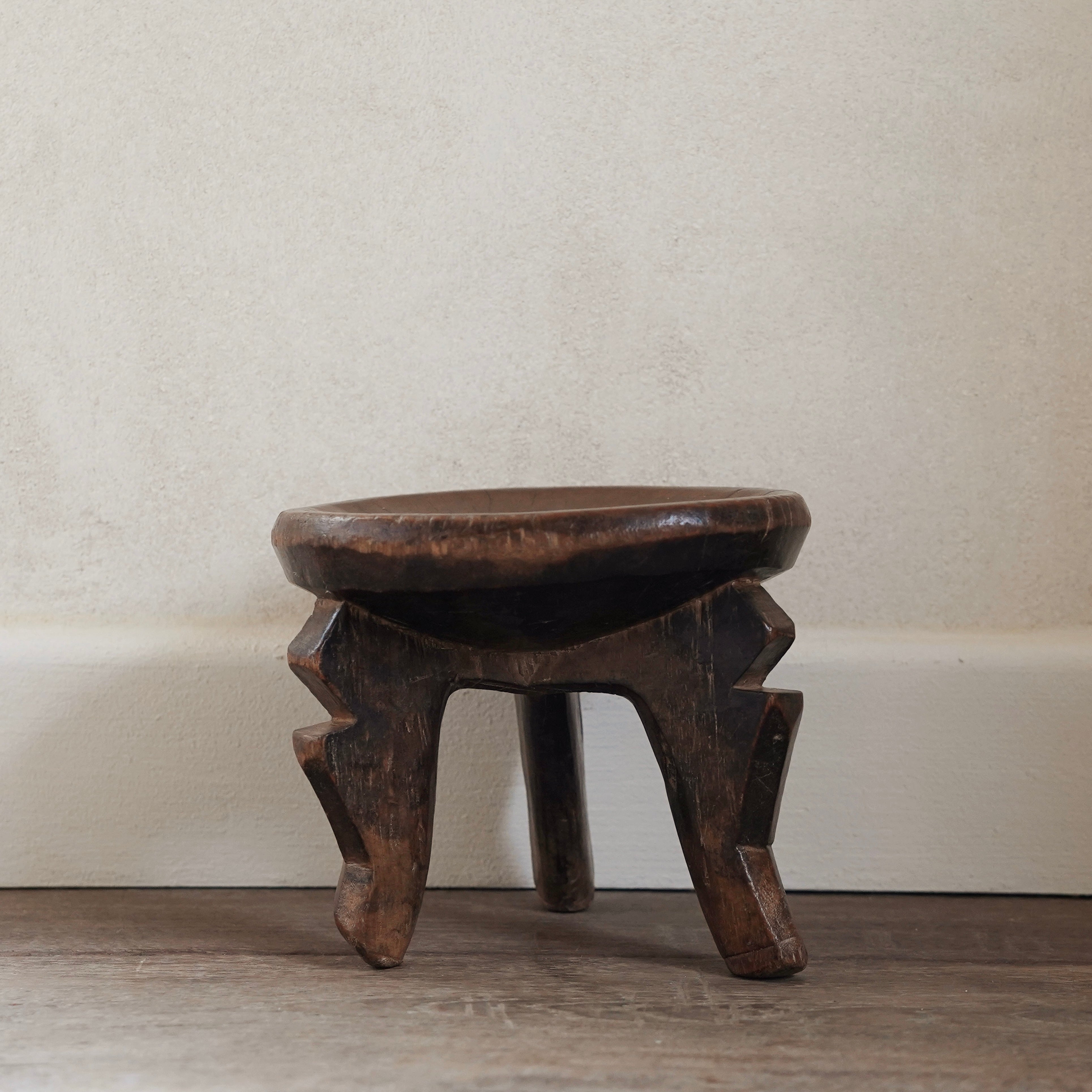 Hehe Stool