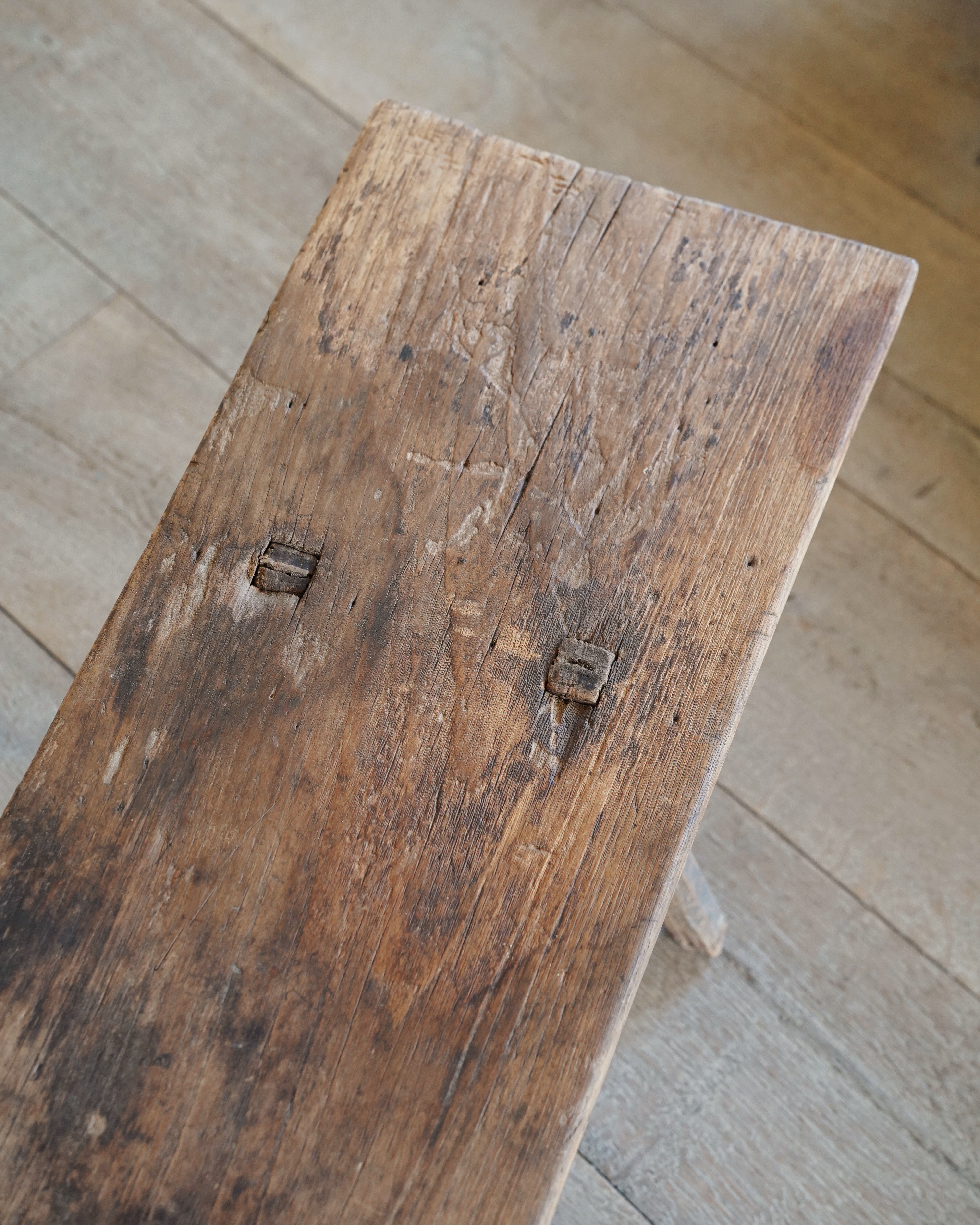 Wabi Sabi Bench 01