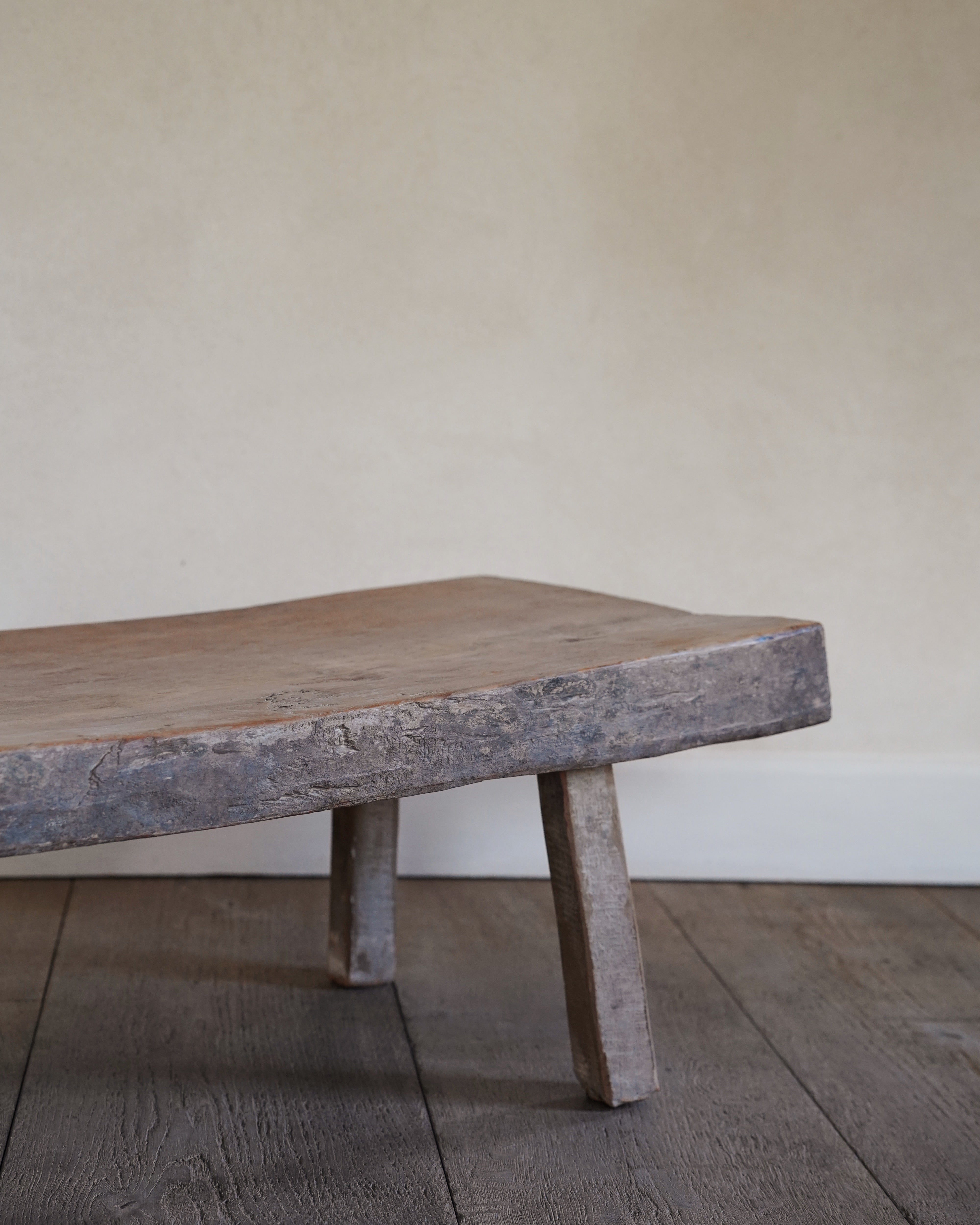 Wabi Sabi Bench 02