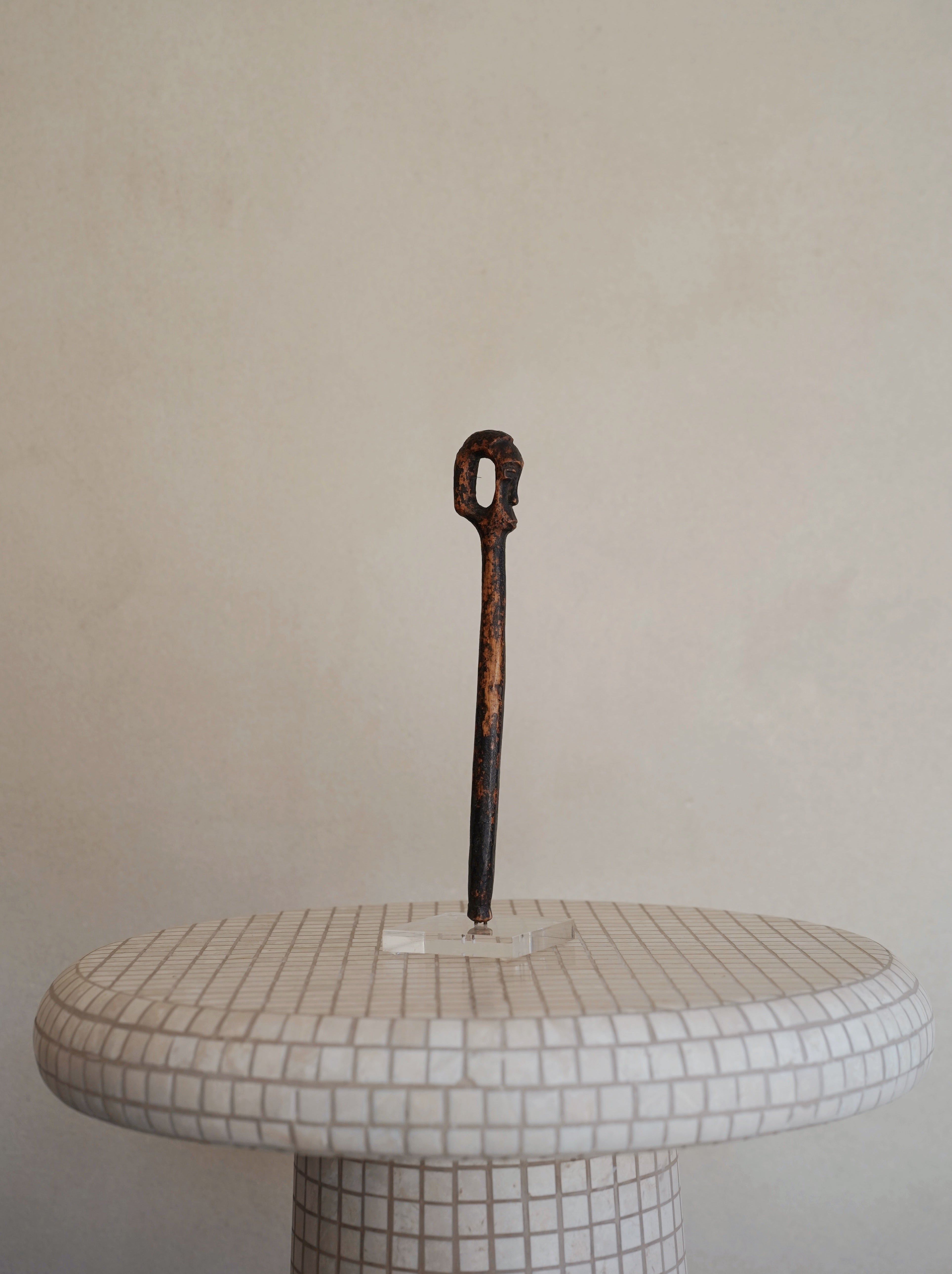 Small Staff 02