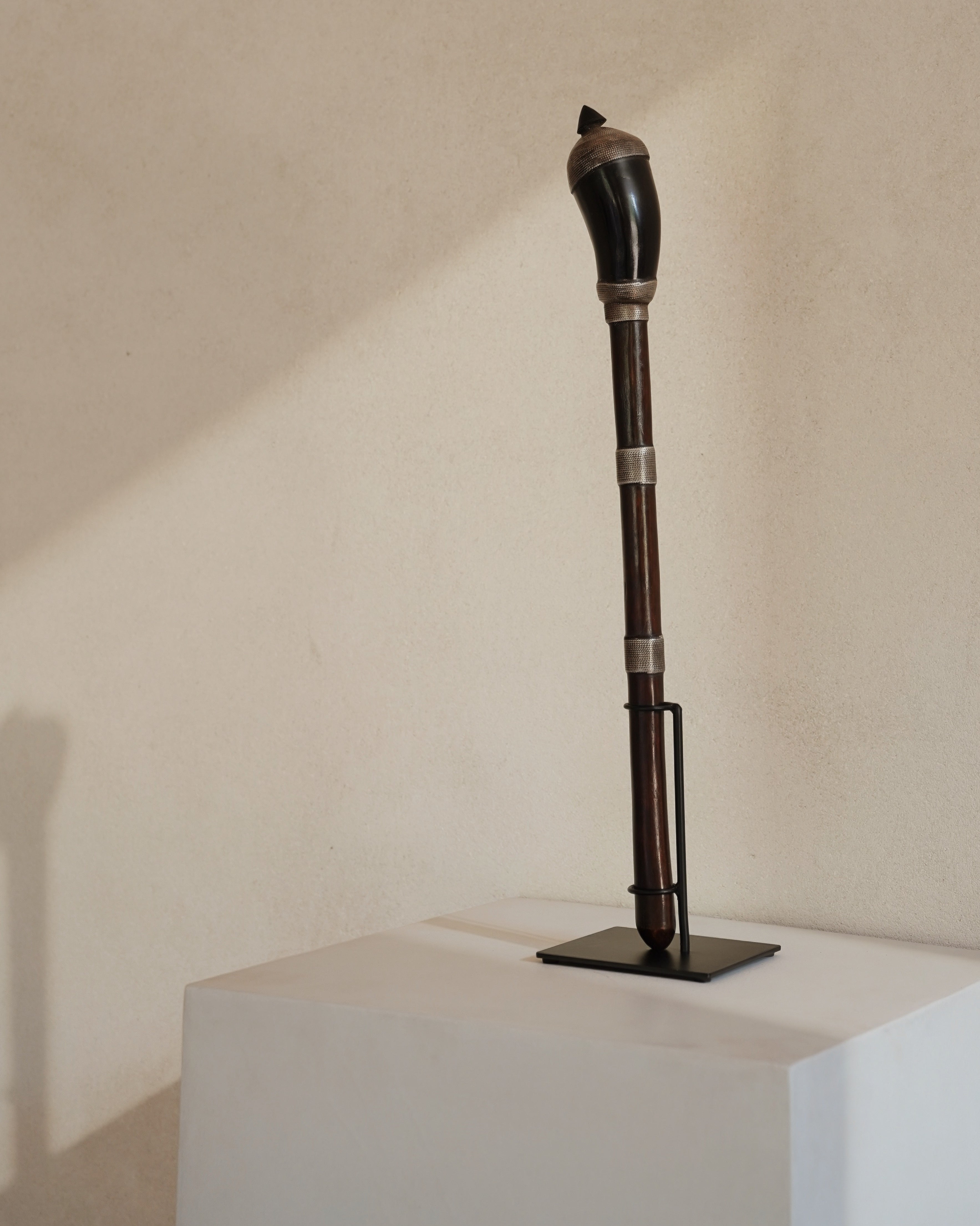 Dinka Staff 01