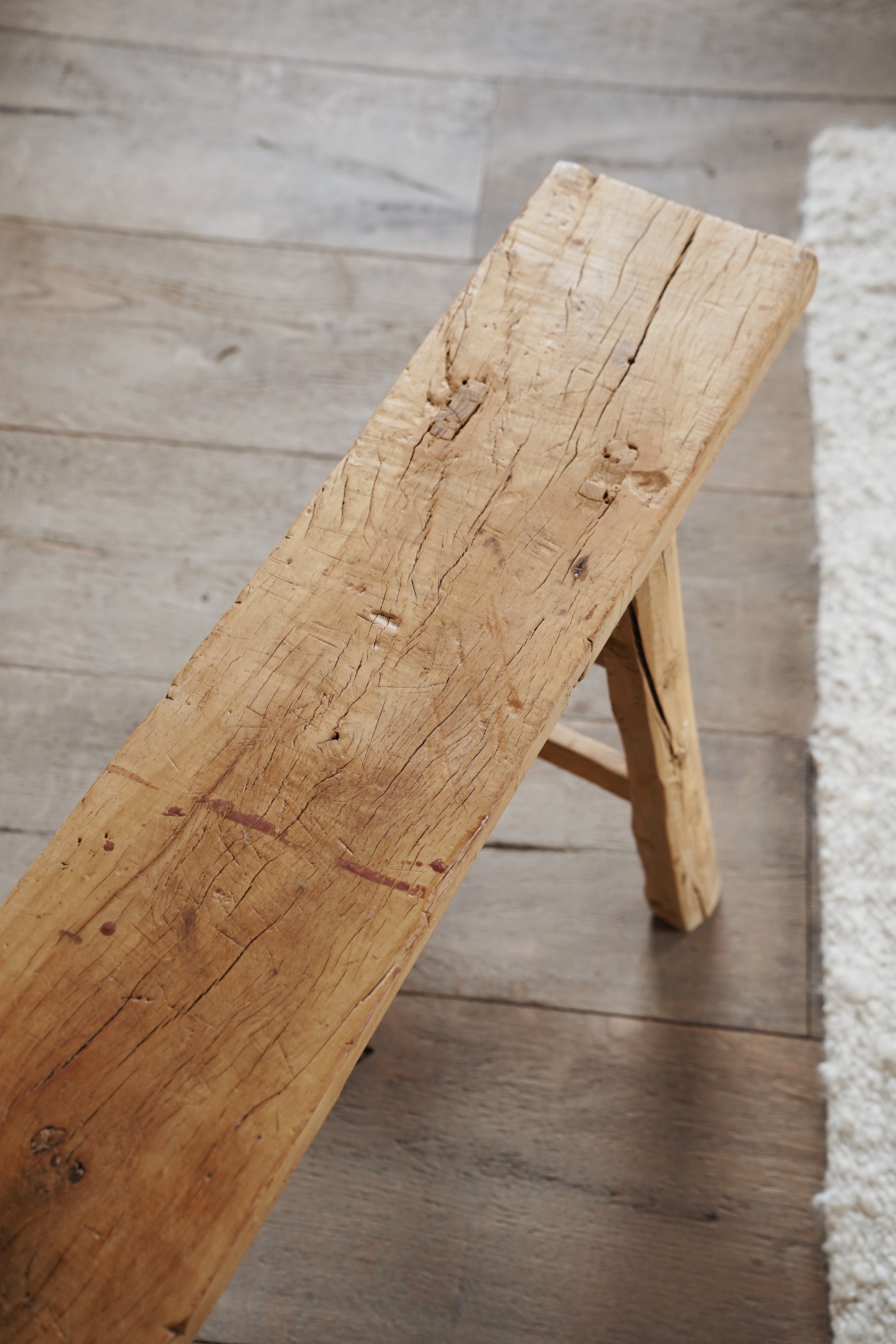 Weathered Bench 02