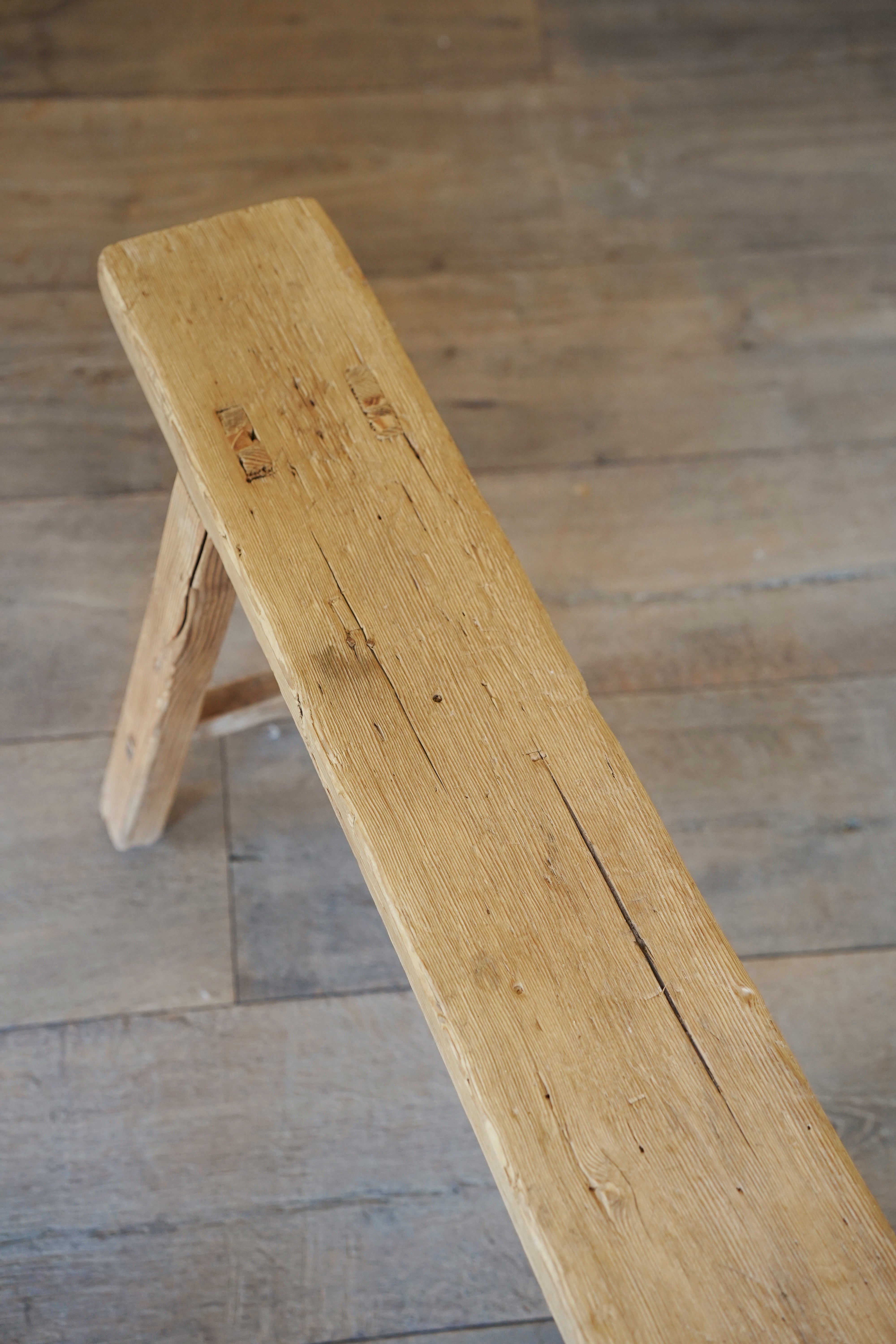 Weathered Bench 05