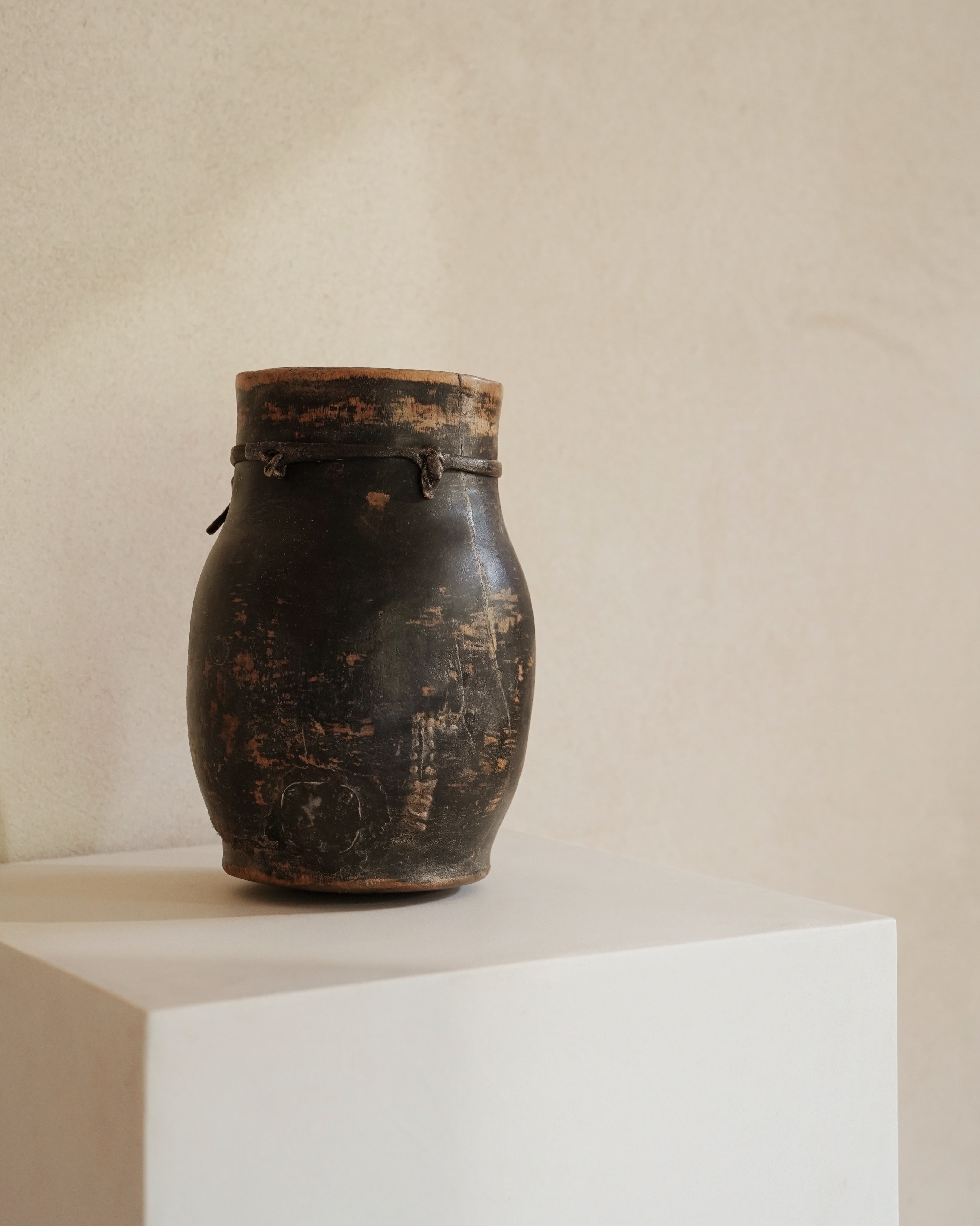 Turkana Honey Pot 16