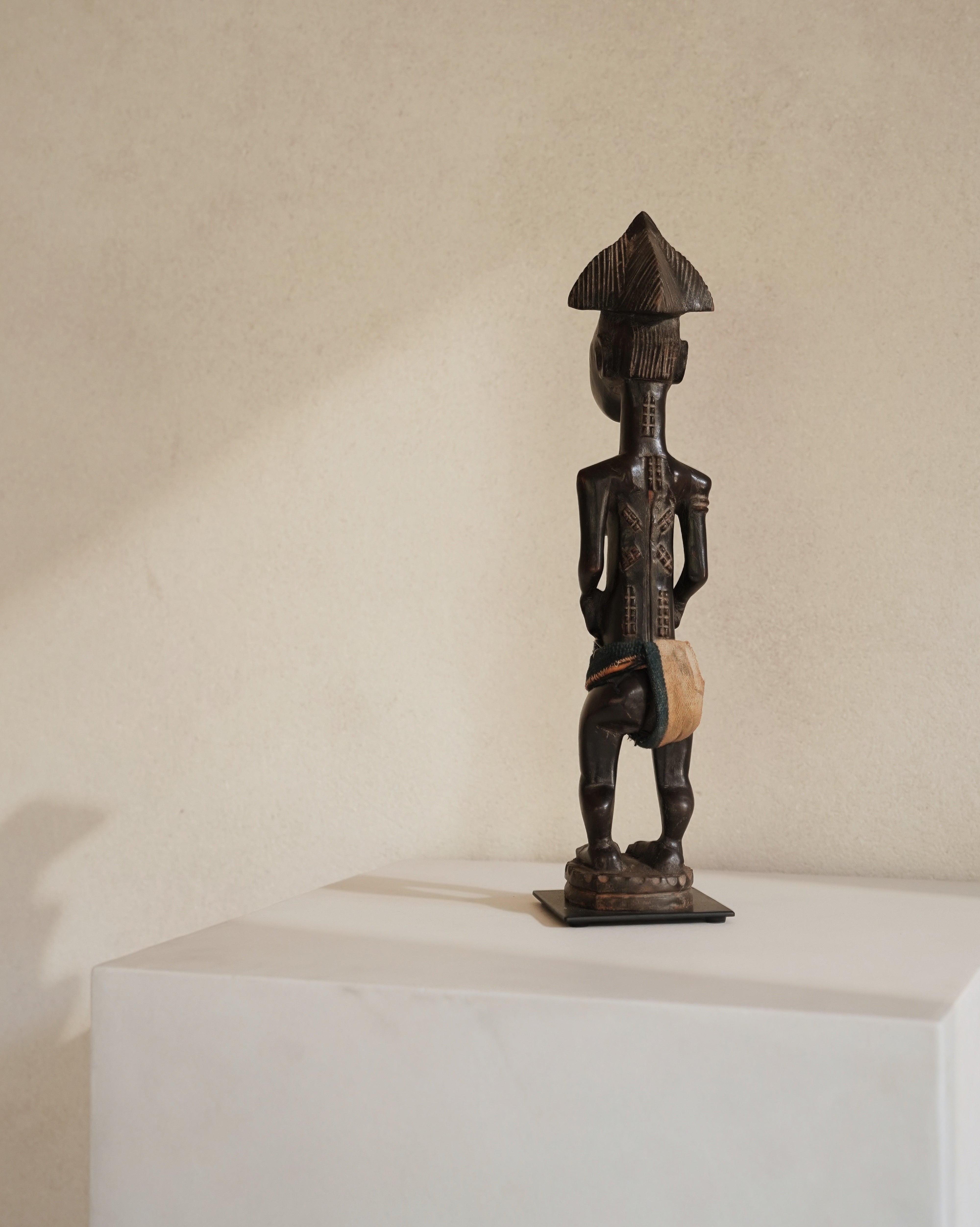Carved Figure 01