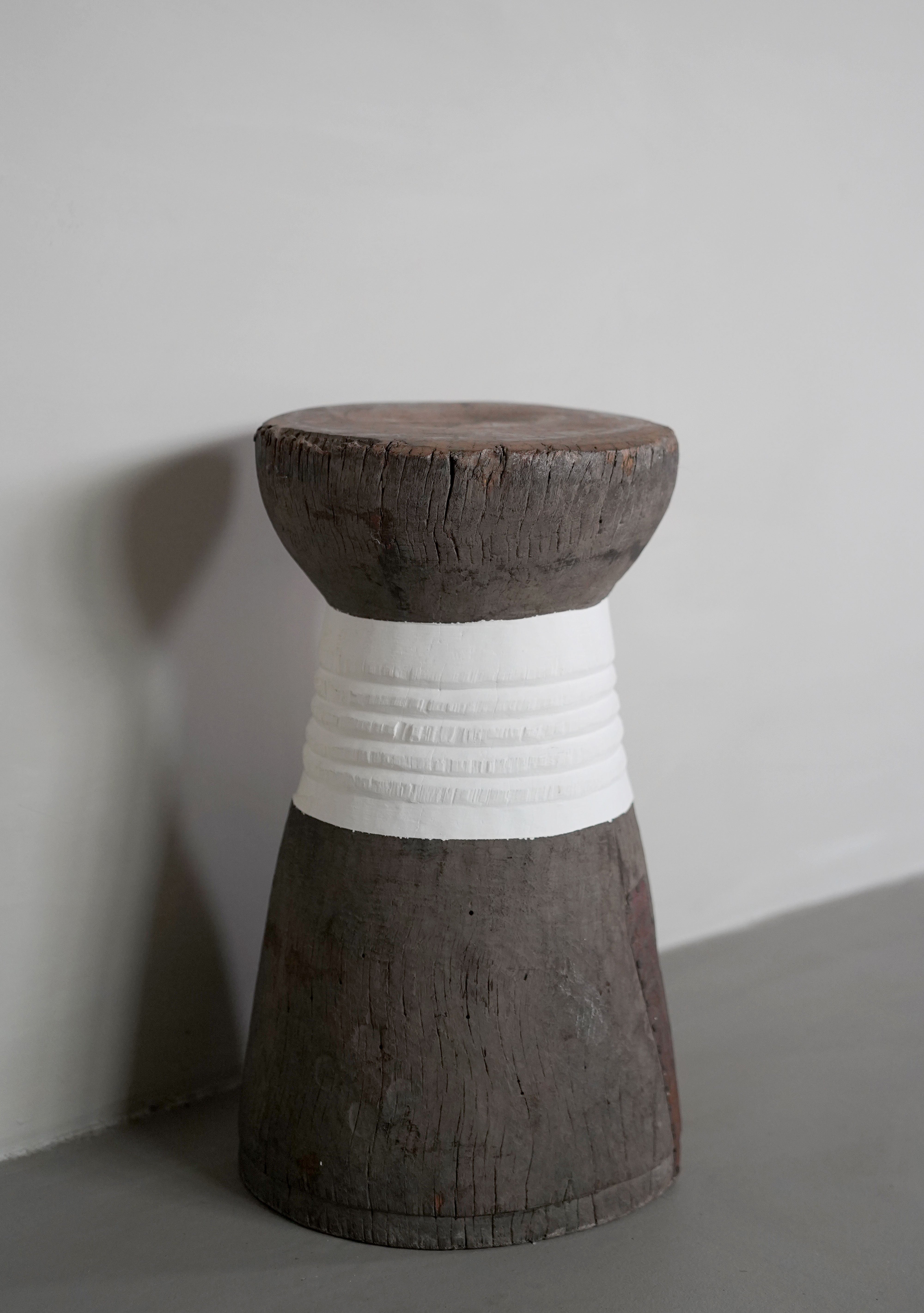 Lozi Mortar Stool with Stripe 03