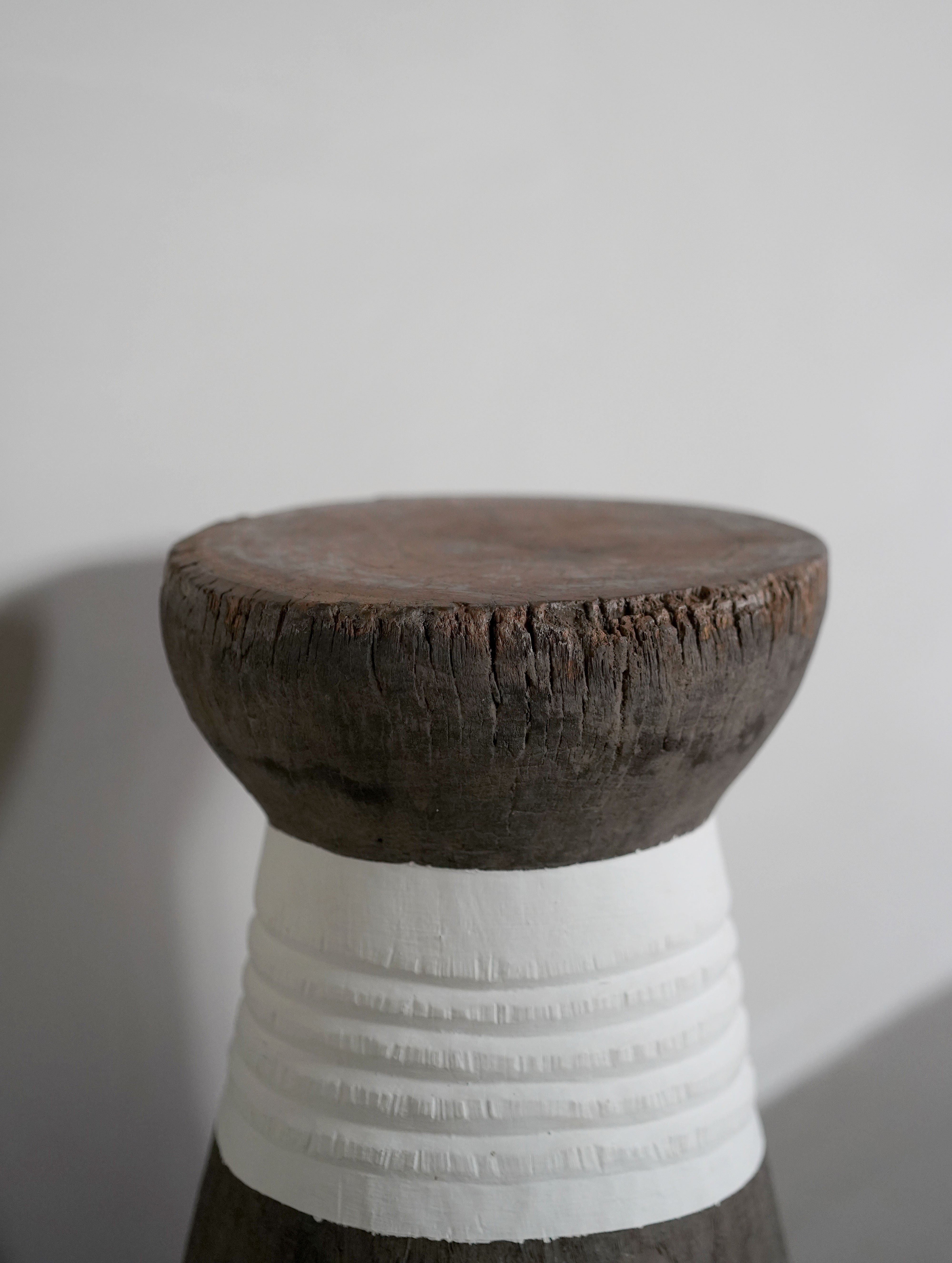 Lozi Mortar Stool with Stripe 03