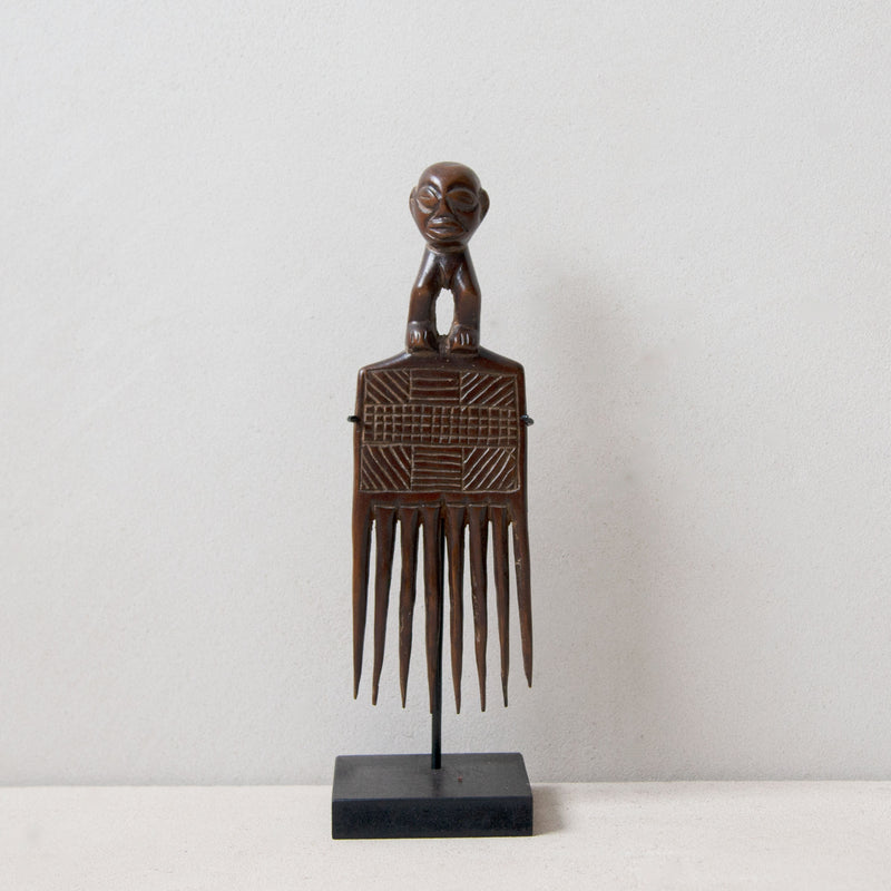 Luba Comb Ornament 