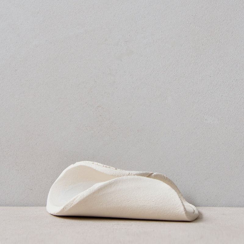 Moon Shell Tray