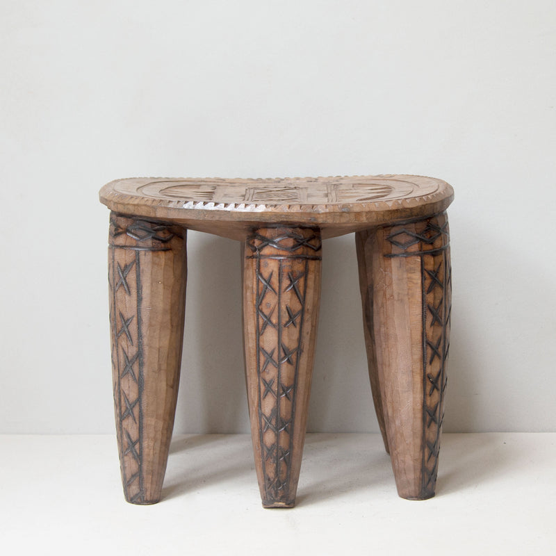 Nupe stool