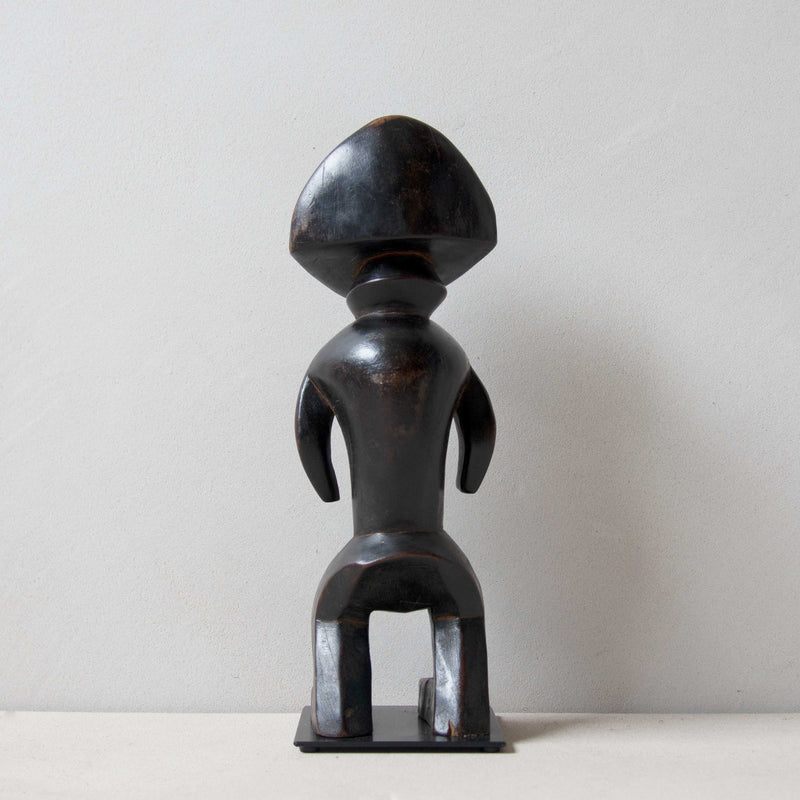Tabwa Figure
