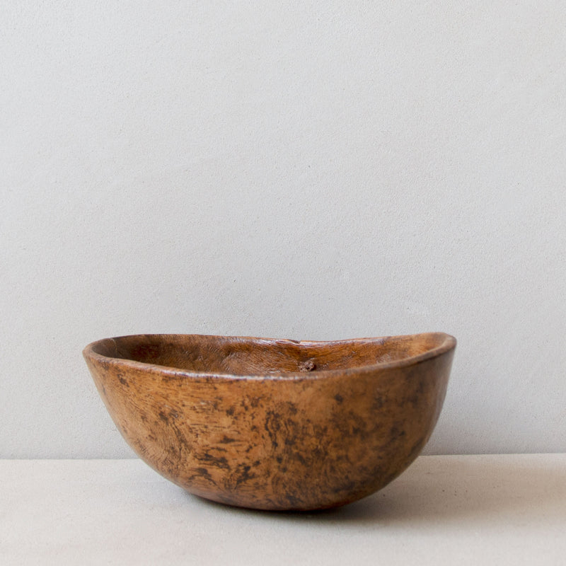 Hand-carved indigenous wood Turkana bowl No.12