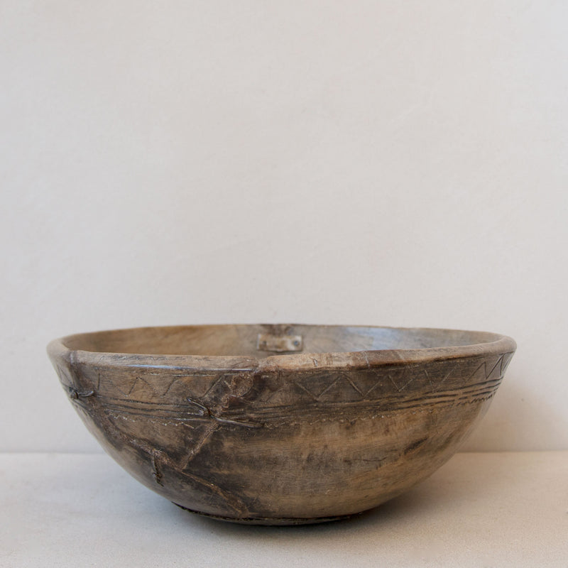 Vintage Fulani wooden bowl No.15