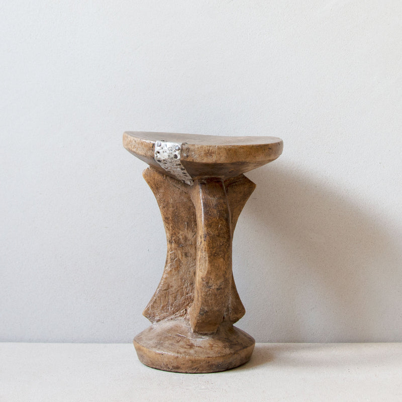 Front view of Khayni's hand-carved Pokot stool No.5