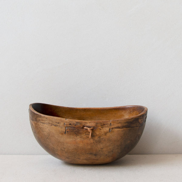 Hand-carved indigenous wood Turkana bowl No.7