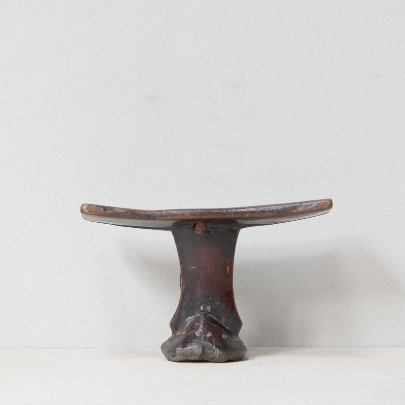 Nyangatom Headrest