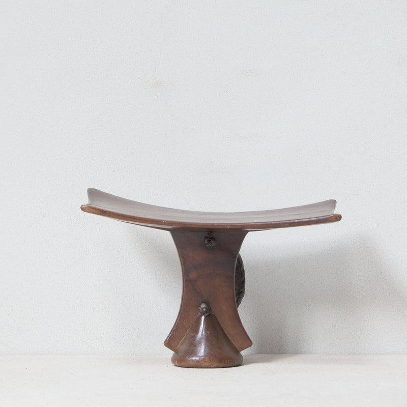 Nyangatom Headrest